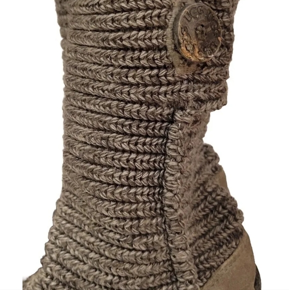 Uggs Cardi Knit Winter Boots - Picture 4 of 5